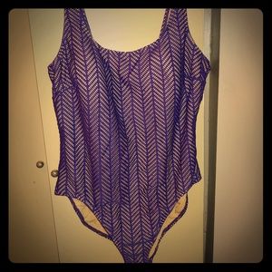 EUC👙 Newport News Swimsuit